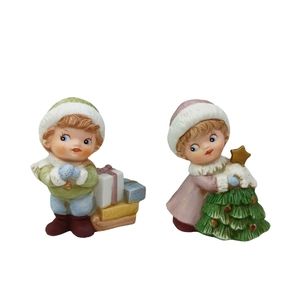 Vtg Homco boy & girl Christmas Figurines tree presents porcelain